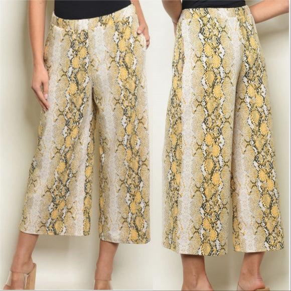 Yellow Cobra Print Culottes-Pants-Moda Me Couture