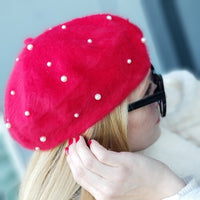 Pearl Detailed fuzzy Beret - Red